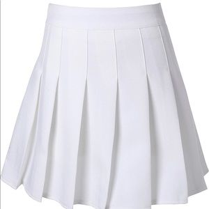 White pleated skirt